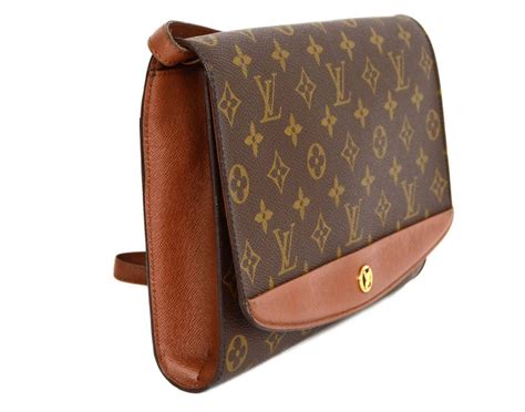 louis vuitton clutch bags australia|louis vuitton vintage clutch bag.